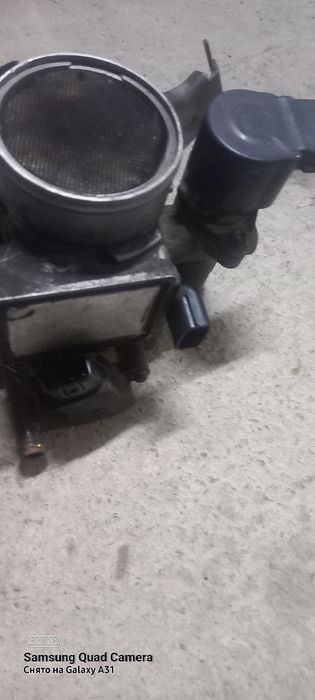 Нисан сани. Продам