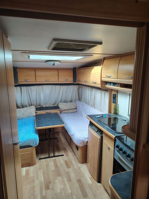 Rulota de vanzare - Geist, 2007