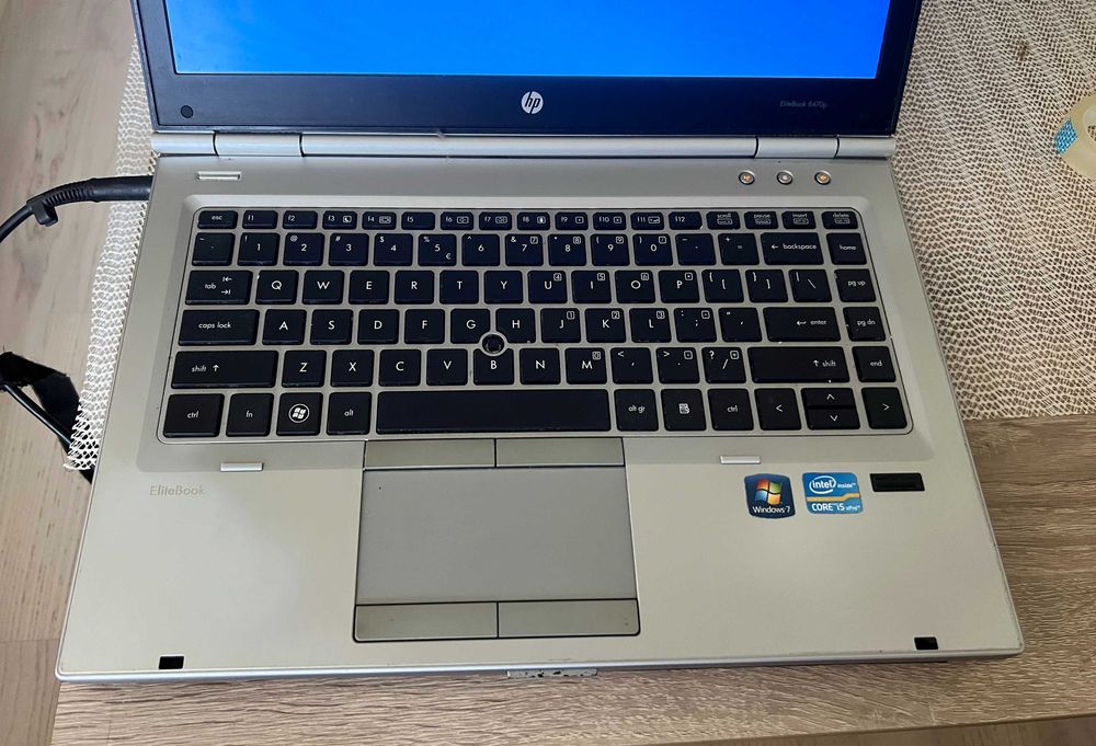 Laptop HP EliteBook 8470p i5-3320M – fără HDD, RAM, baterie