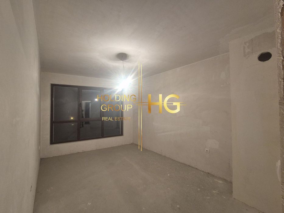 Продава се Тристаен апартамент в Варна, Бриз - 79 кв.м за 1899 €/кв.м - Снимка #1