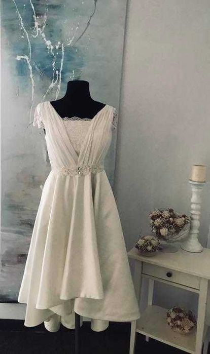 Rochie de mireasa, ivory, scurta, cu buzunare, dantela, satin, voal