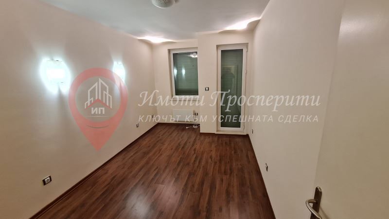 Дава се под наем Тристаен апартамент в София, Лозенец - 100 кв.м за 700 € - Снимка #3