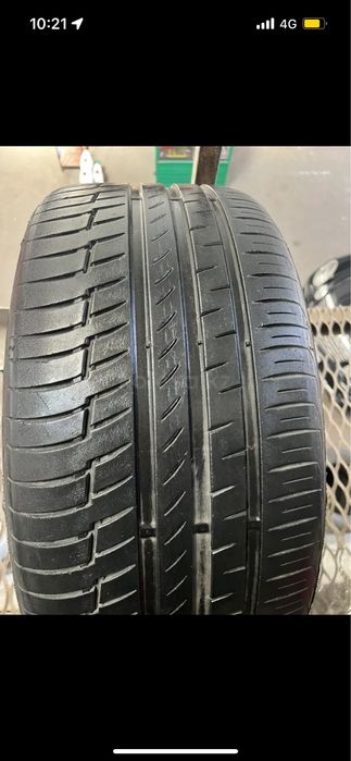 Continental 275/35R22