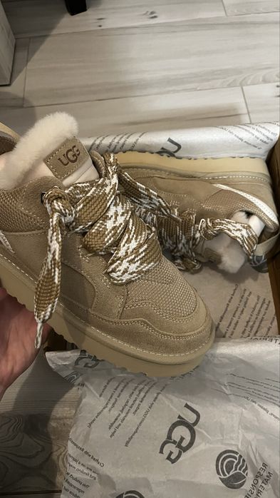 ugg lowmel gete culoare maro