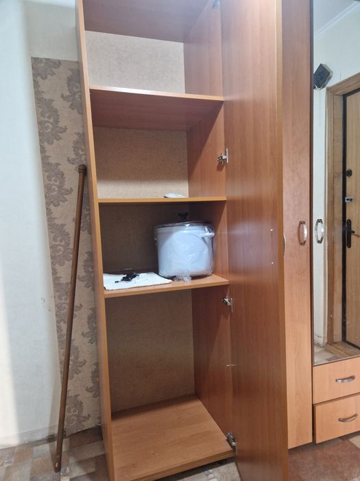 Шкаф в хорошем состоянии