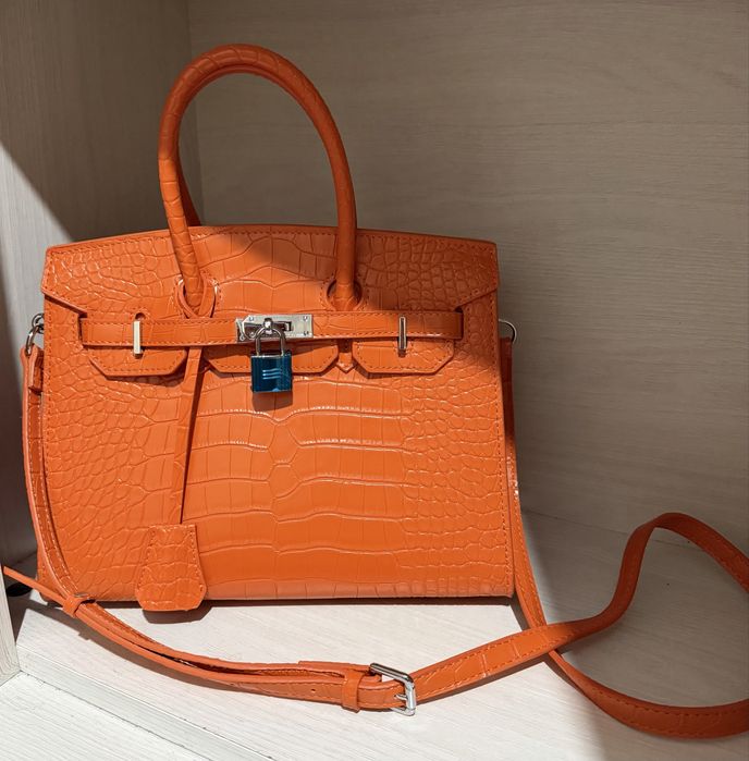 Шикарная яркая сумка Hermes новая