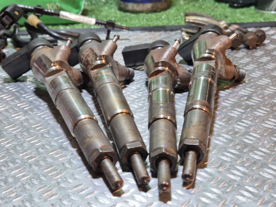Injectoare qashqai 1.5 2010/2013