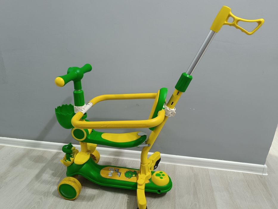 Продам самокат детский 3в 1