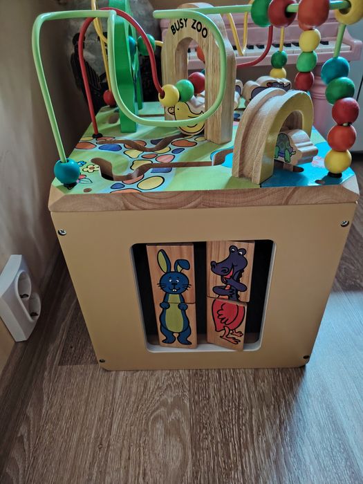 Намален! Busy Zoo Activity Center Дървен куб за игра, Детски образова
