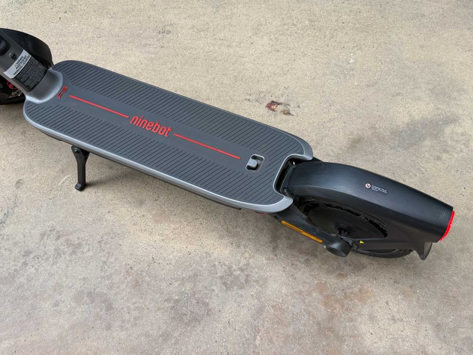 Тротинетка Segway Ninebot F3 Гаранция