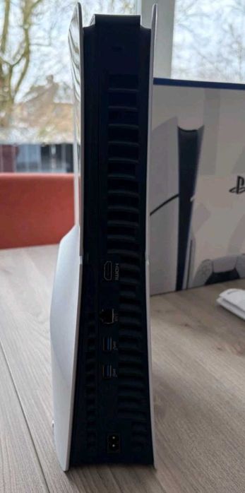 PlayStation 5 Slim Disc Edition 1TB + USB-C Безжични Слушалки + EA Sports FC 26 (PS5)