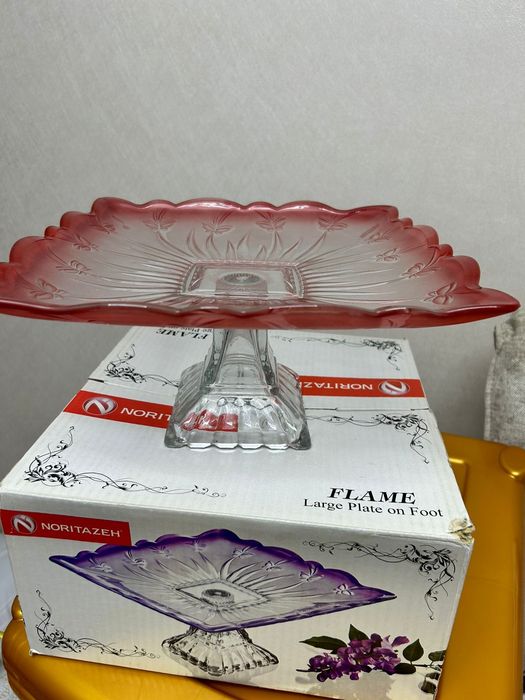 Тортница квадратная