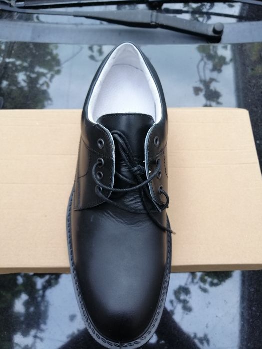 Pantofi de piele de bovina ... Schimb cu bocanci