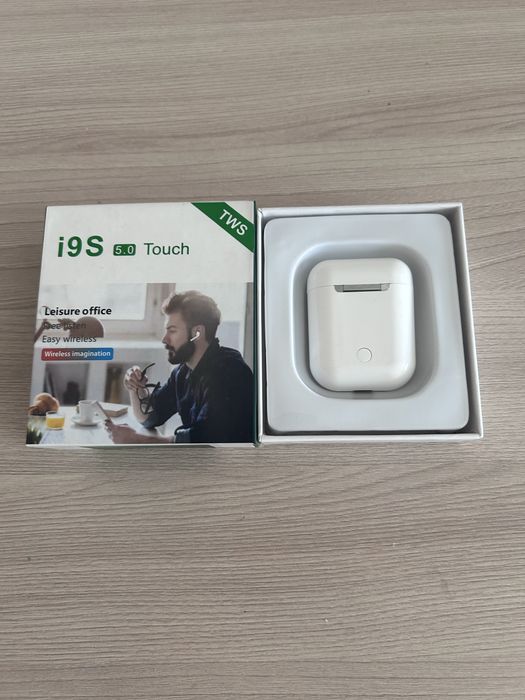 Продам наушники не рабочие