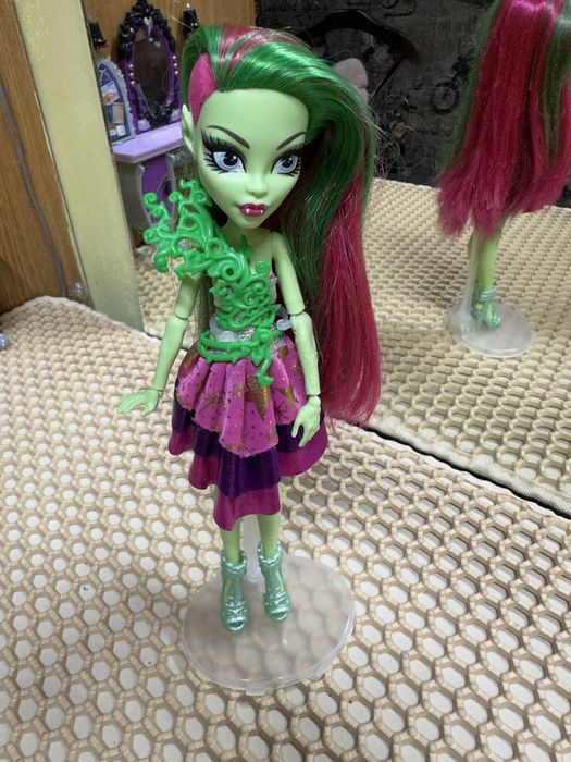 Продам куклу монстр хай!
