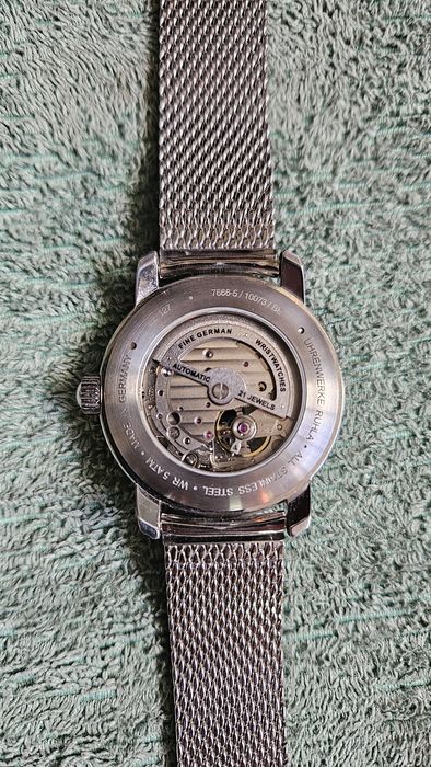 Часовник  ZEPPELIN  автоматичен