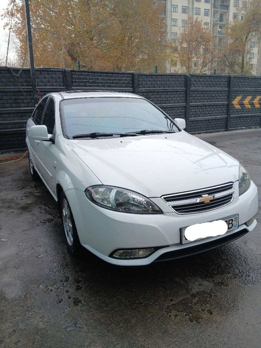 Gentra avtomat 3 pozitsiya sotiladi