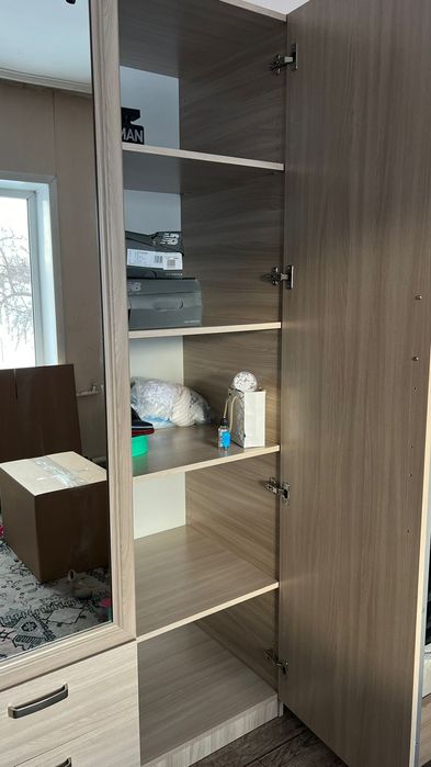 Продам шкаф 3х дверный