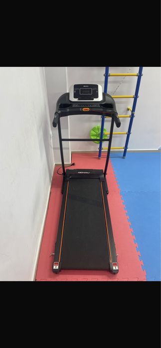 Продам беговую дорожку