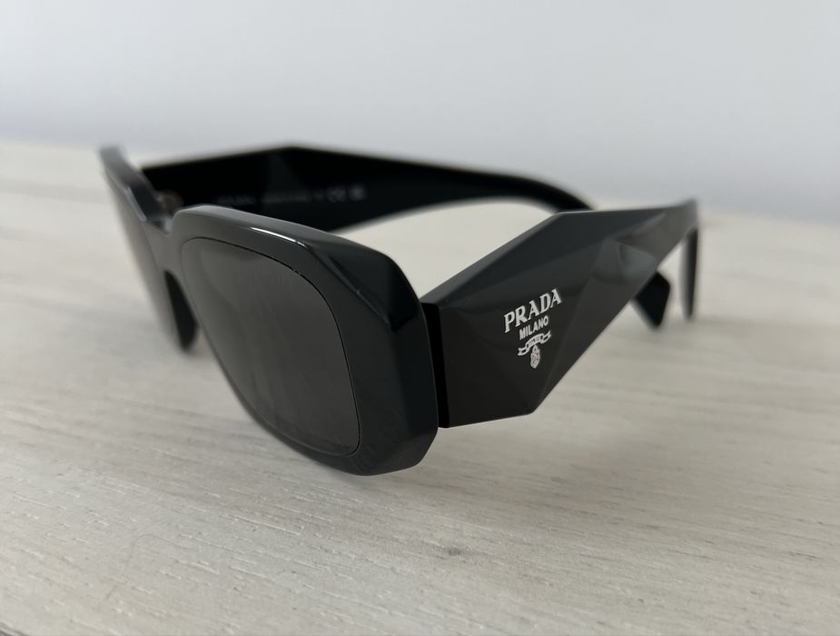 Слънчеви очила PRADA