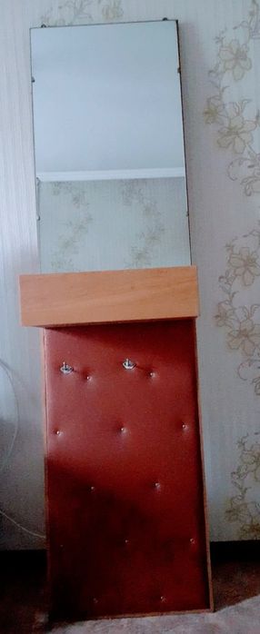 Зеркало в прихожую