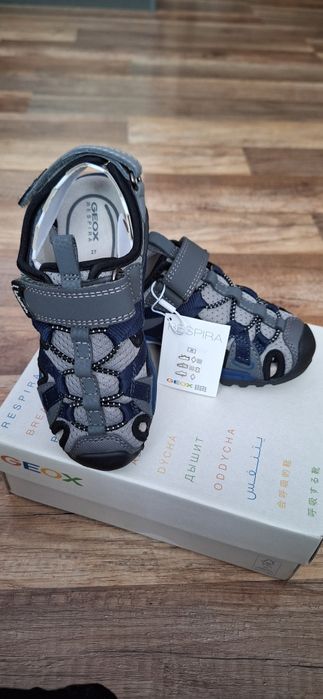 Нови сандали за момче Geox,26н и  27н