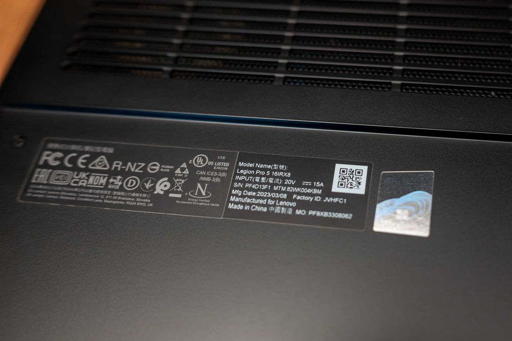 Lenovo Legion Pro 5 16IRX8 | i7-13700HX | RTX 4060 | 32GB | 1TB SSD