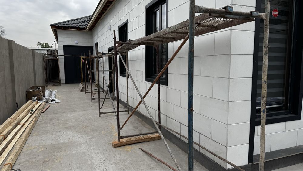 Арендаға струбцина, опалубка және леса