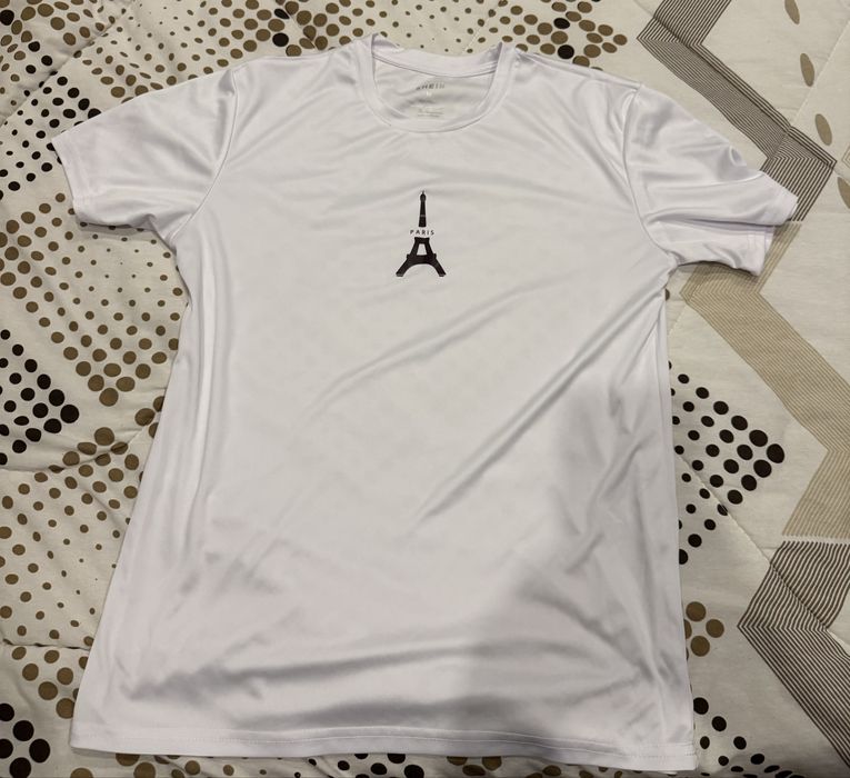Тениска paris чисто нова