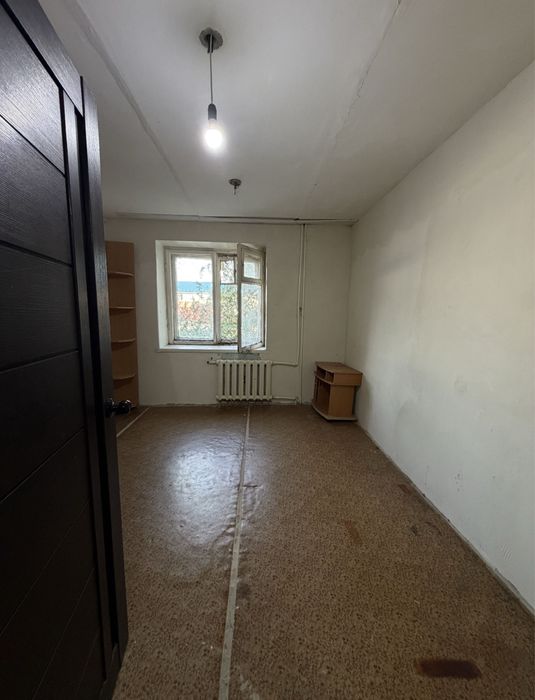Продается комната в общежитии. Чистый подьезд