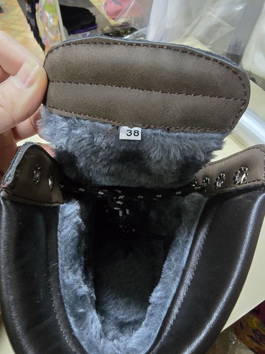 Ботинки зимние новые