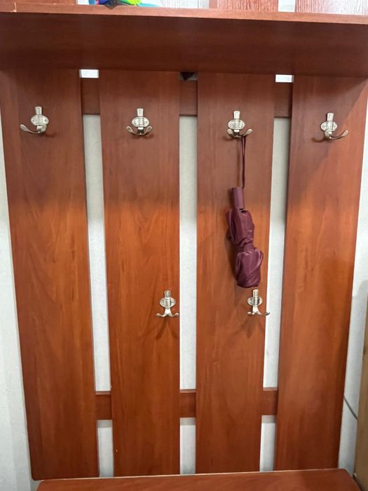 Продам прихожую 10 тысяч