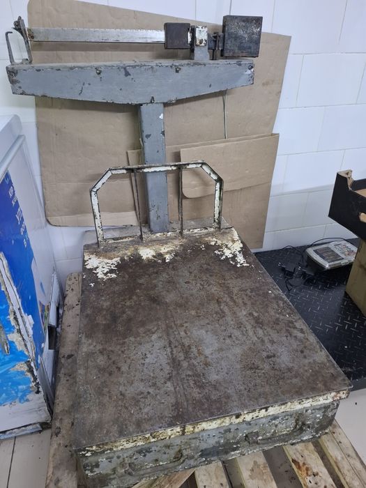 Продам весы 500кг