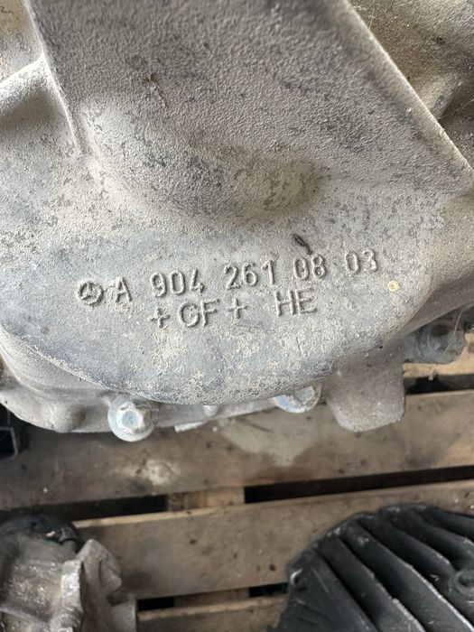 Cutie de viteze 5+1!Mercedes Sprinter motor 2,2  2000-2006