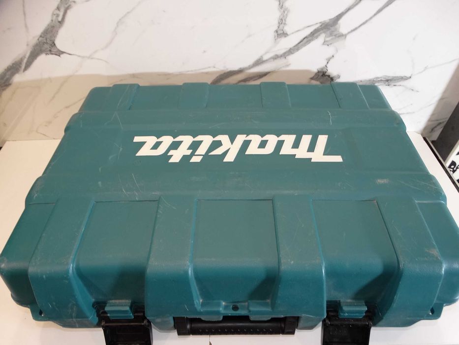 Makita Plastic Case GA037G / GA038G - Празен куфар за 40V ъглошлайф
