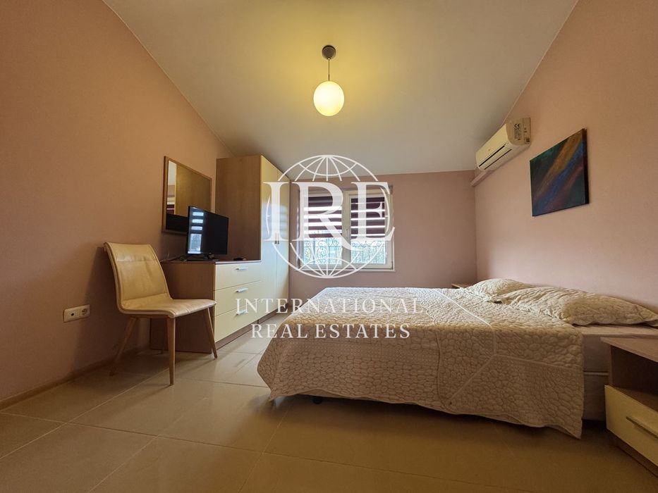 Продава се Тристаен апартамент в к.к. Св.Св. Константин и Елена - 92 кв.м за 1209 €/кв.м - Снимка #2