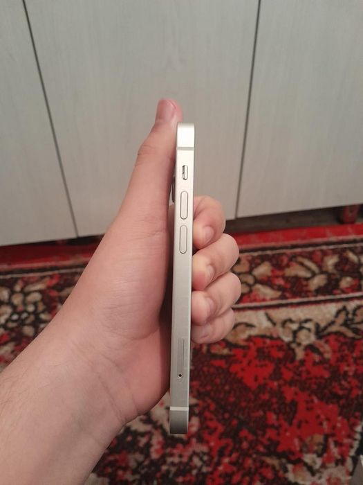 Айфон 13 мини сост зор