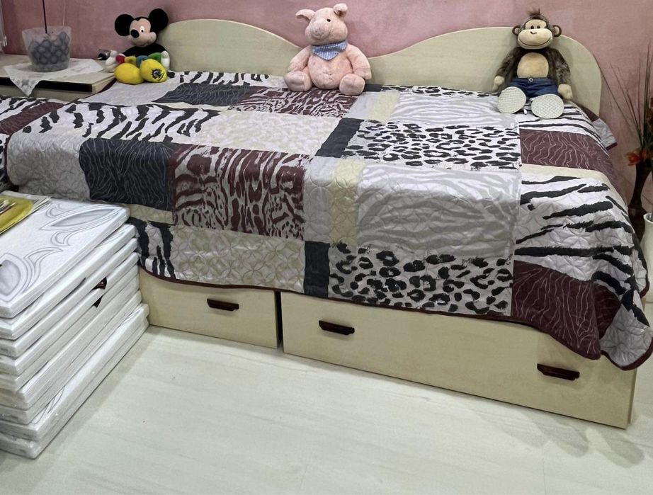 Чисто нови легла ( правени по поръчка)