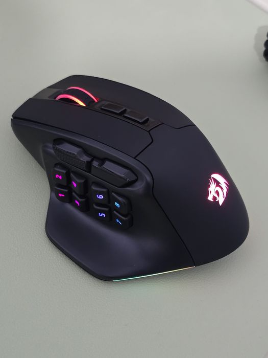 Mouse Gaming Wireless Redragon M811 Pro MMO 15 Butoane Programabile