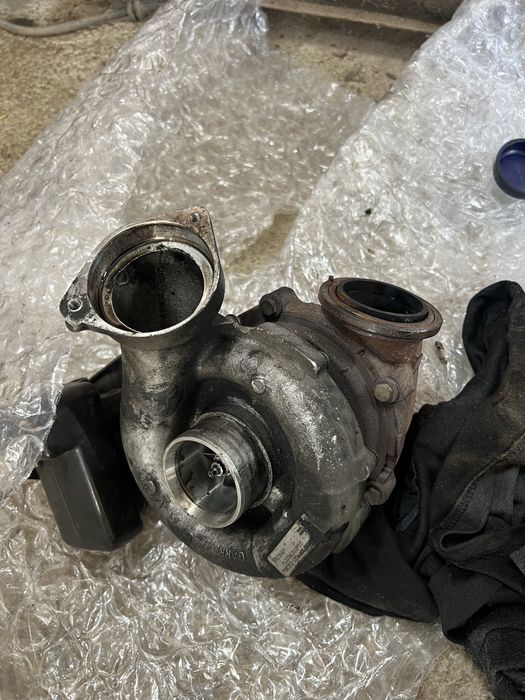 Турбо за BMW E90 330/325d 231/197 к.с.
