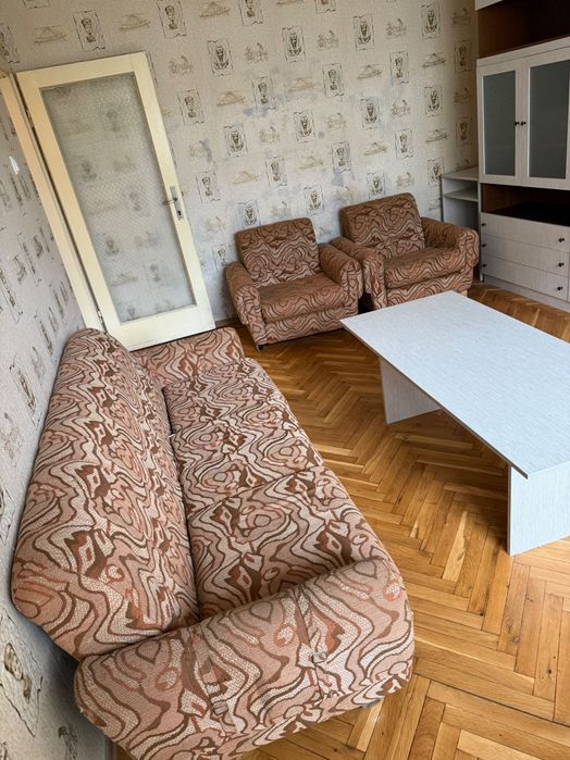 Подарявам холова гарнитура