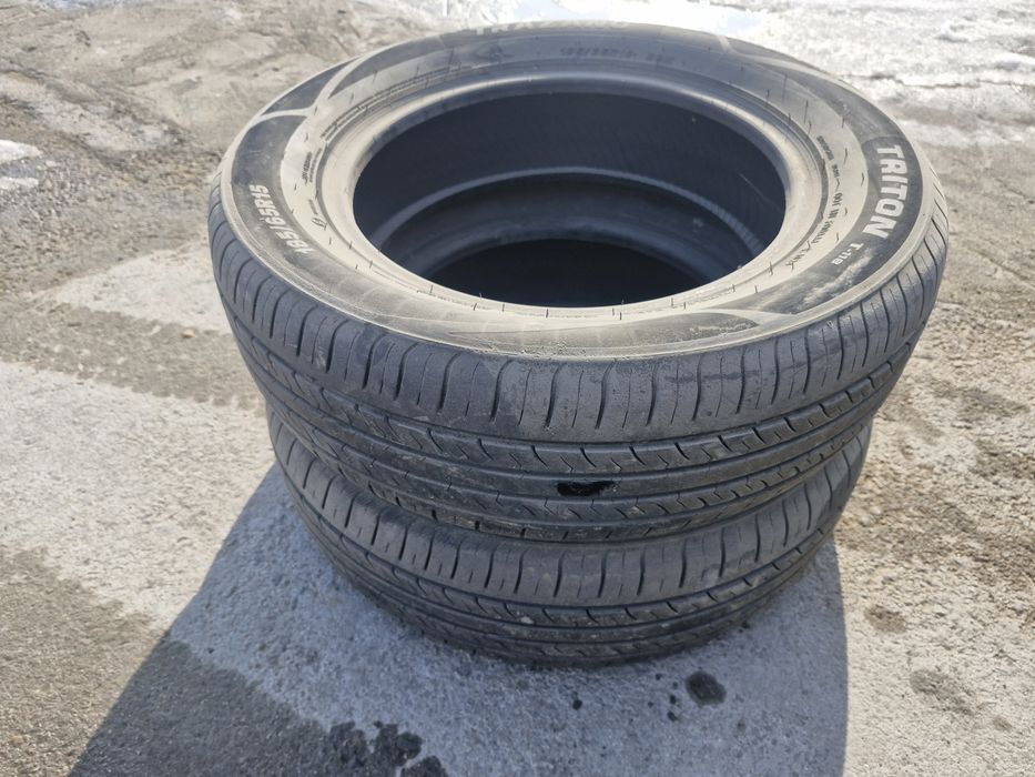 Продам летние две шины