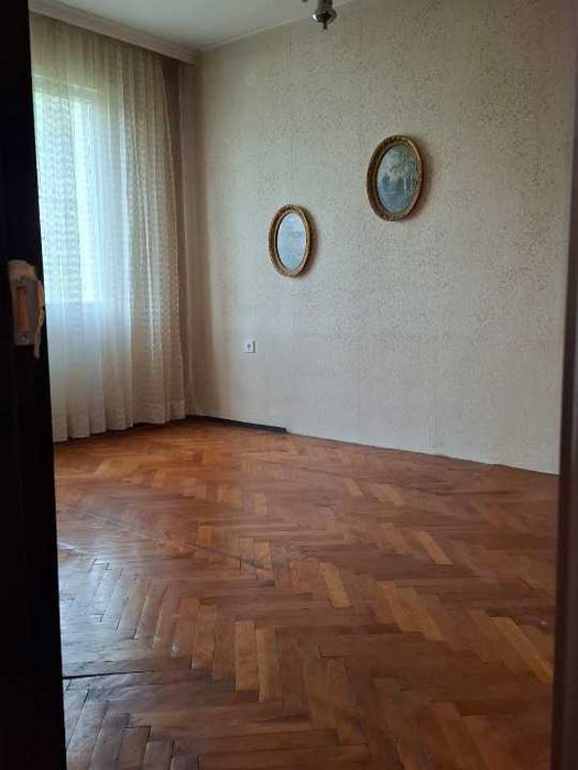 Продава се Тристаен апартамент в Пловдив, Христо Смирненски - 87 кв.м за 1426 €/кв.м - Снимка #10