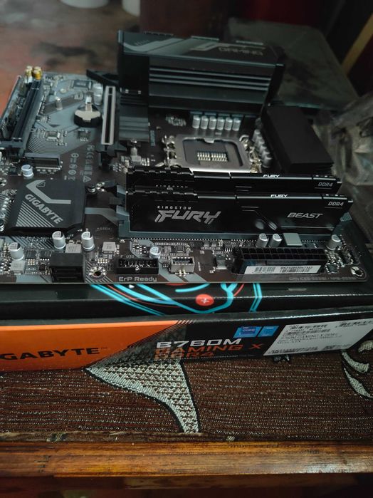 Gigabyte B760M GAMMING X DDR4