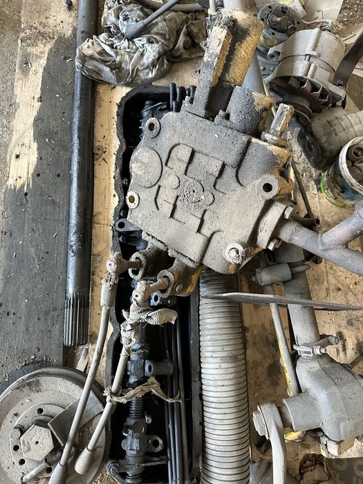 Части за руски и полски фадроми L200 и Амкодор T018 и камази