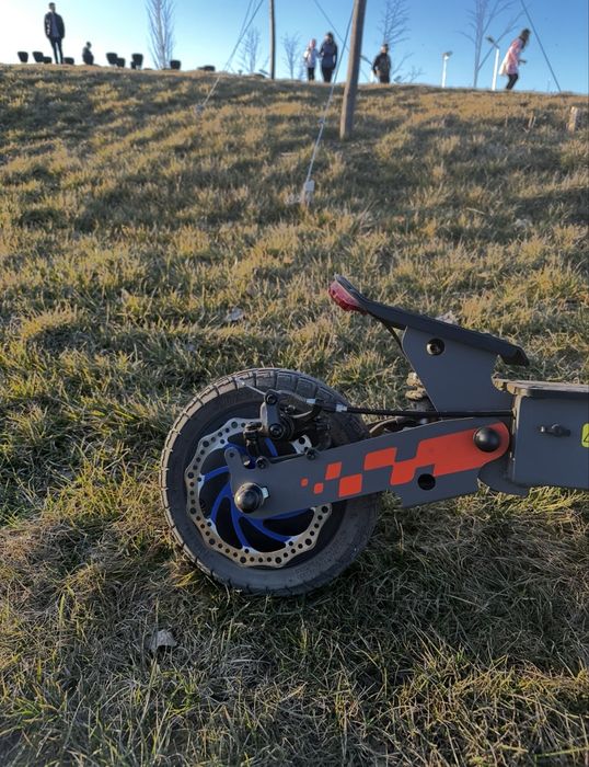 Vand trotineta electrica kukirin G2 2025