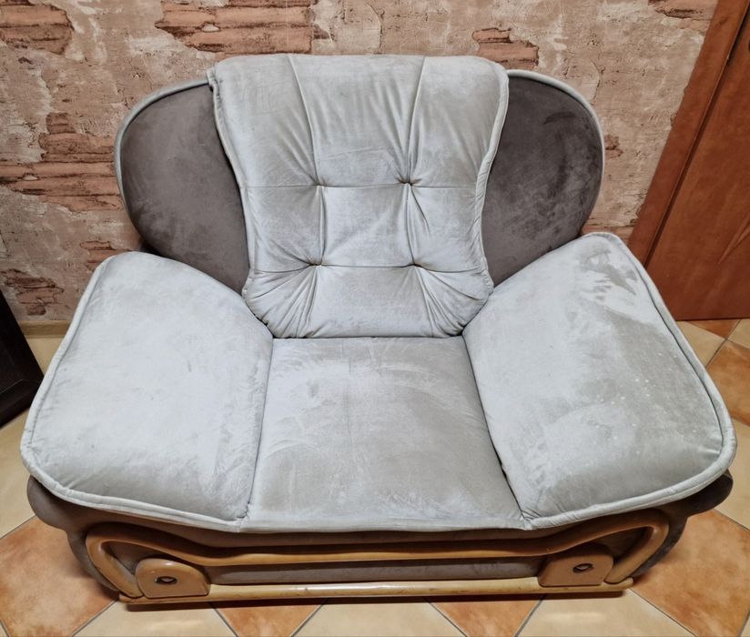 Диван и кресло в отличном состоянии