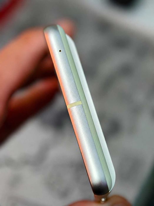 Google Pixel 7 8/128 ГБ — Lemongrass