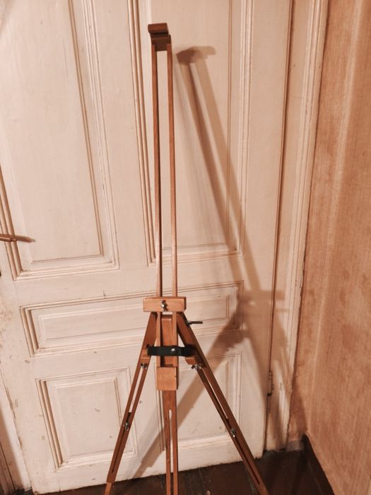 Статив за платно  за рисуване