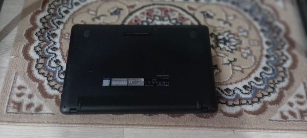 Ноутбук на запчасти